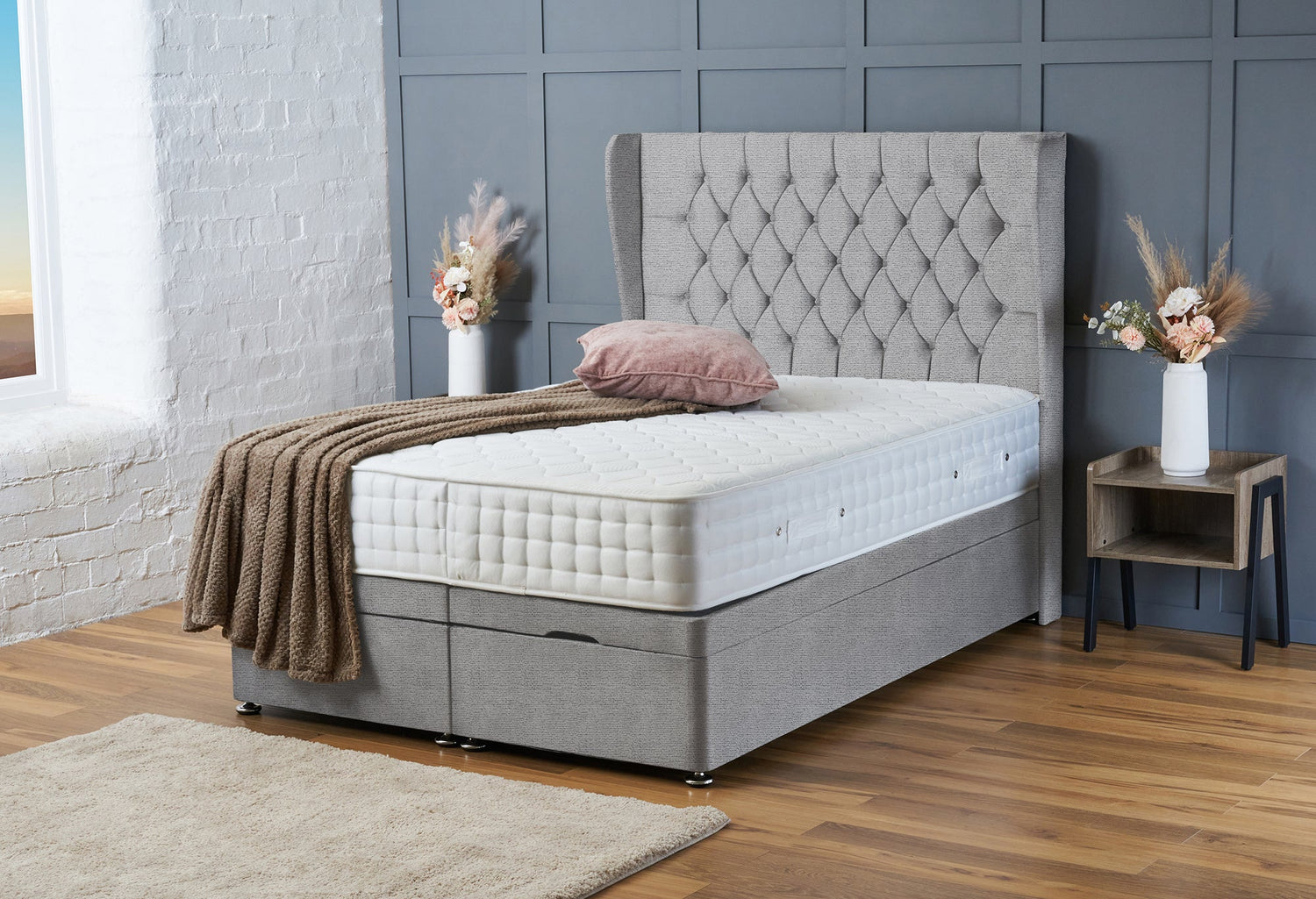 Amelia Ottoman Bed for Heavy Mattress – Heavy Duty Gas Pistons – Seal Grey Naples