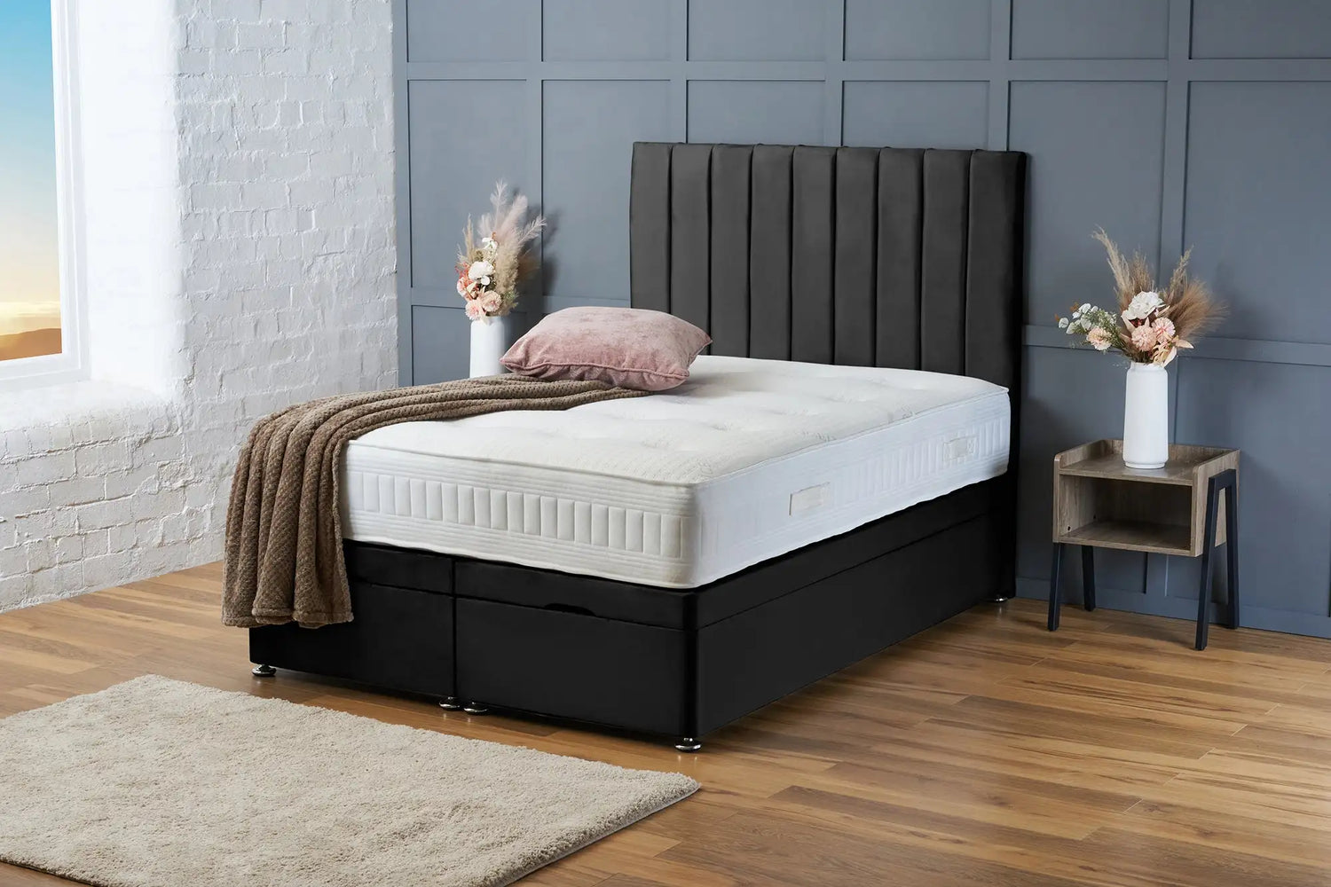 Aria Divan Ottoman Black Plush