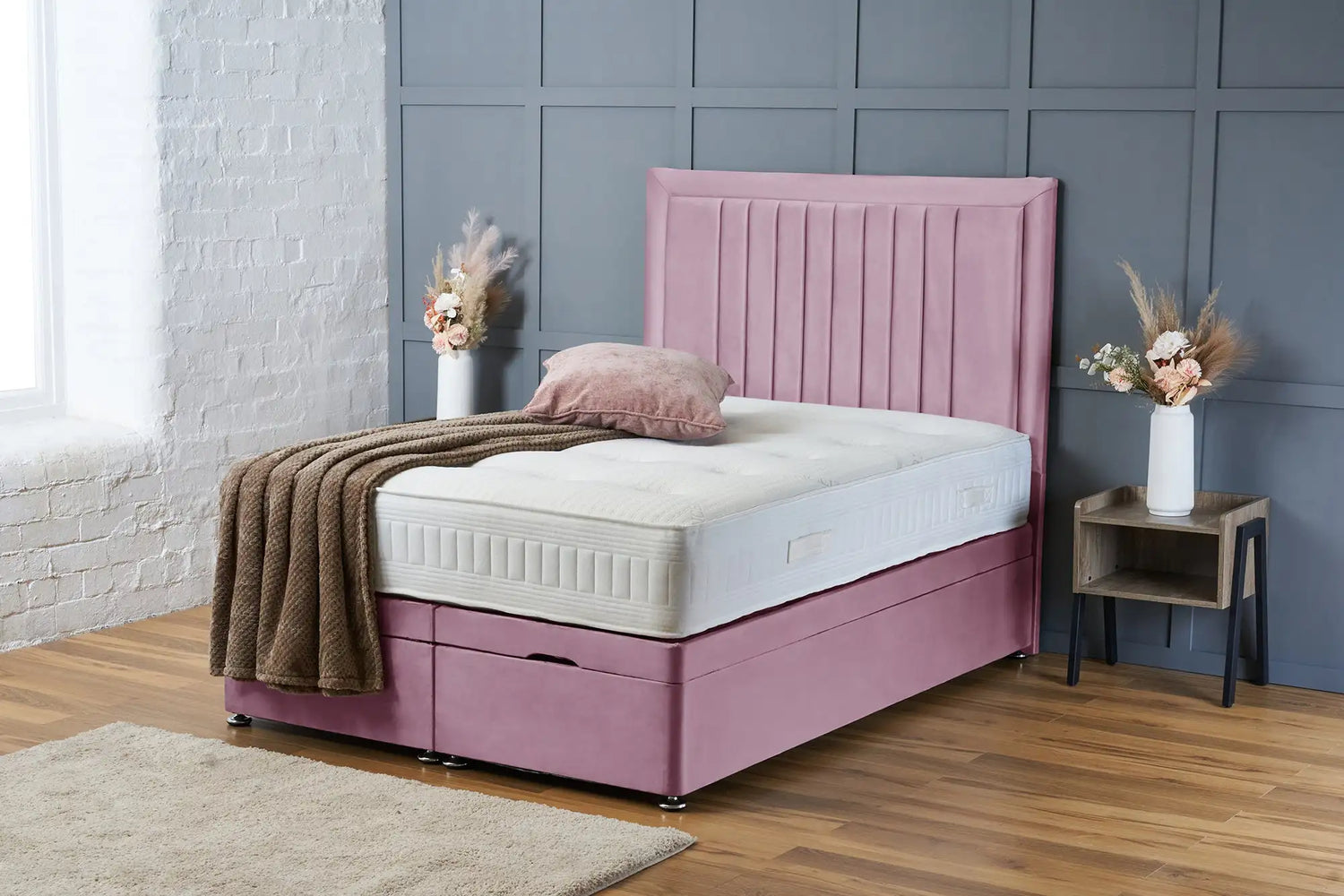 Canes Divan Ottoman