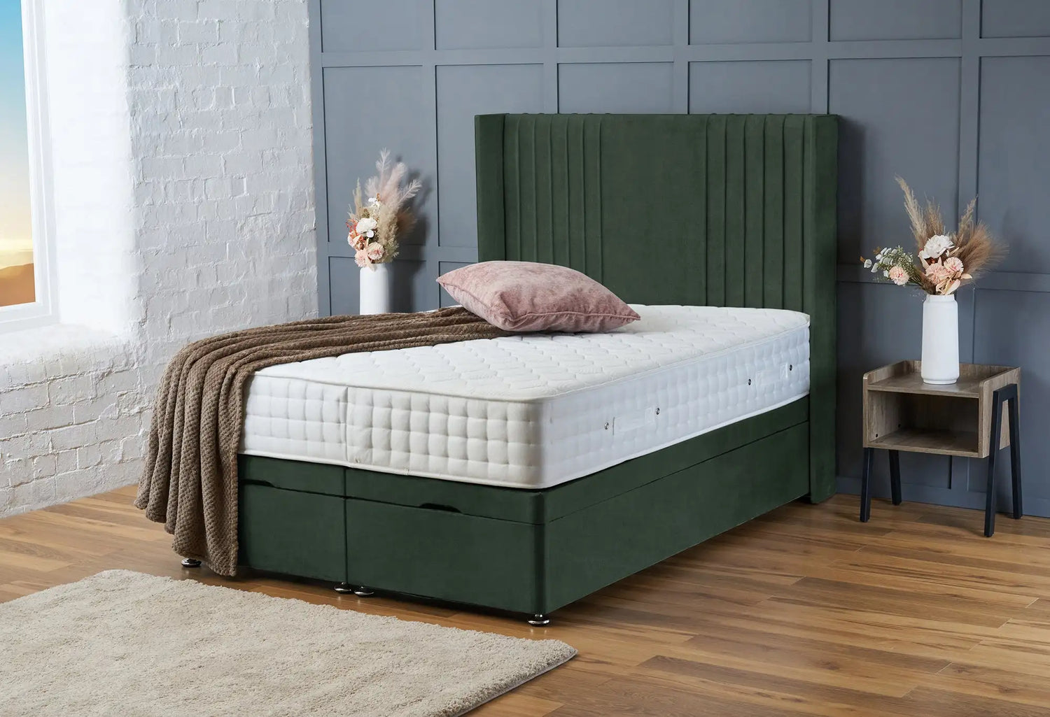 Charlotte Divan Ottoman