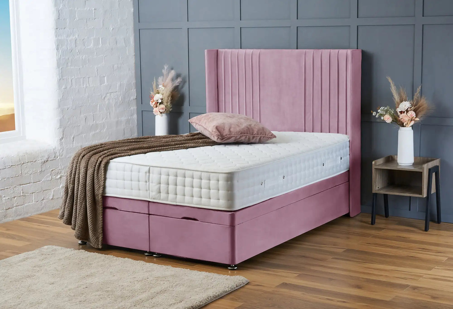 Charlotte Divan Ottoman