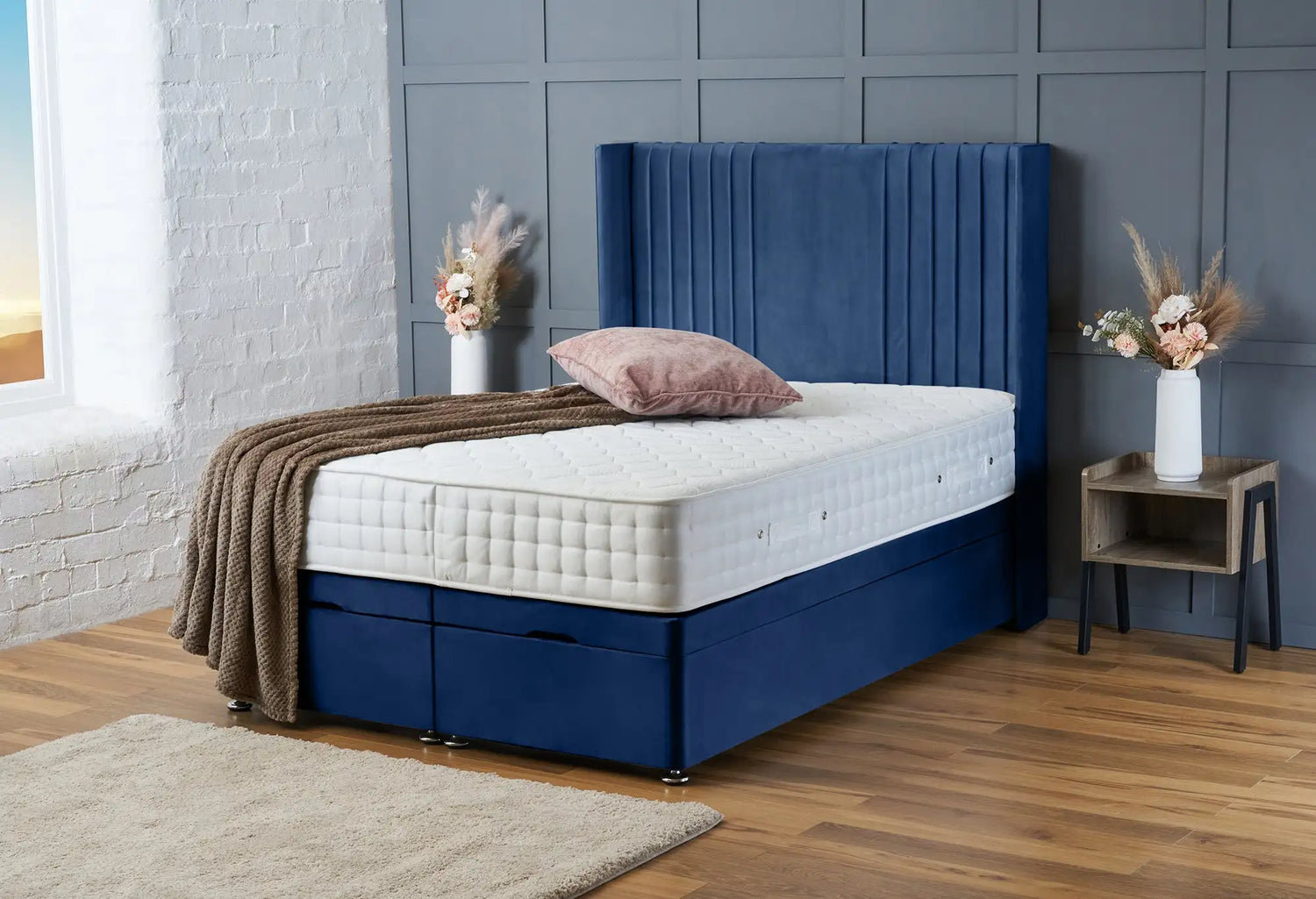 Charlotte Divan Ottoman