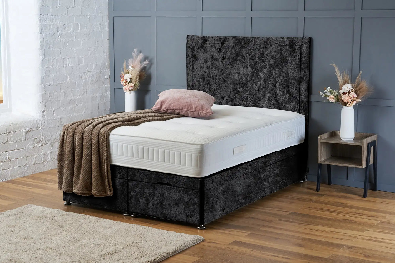 Ella Divan Ottoman Black Crushed Velvet