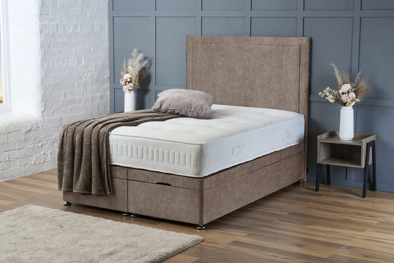 Ella Divan Ottoman Mink Naples