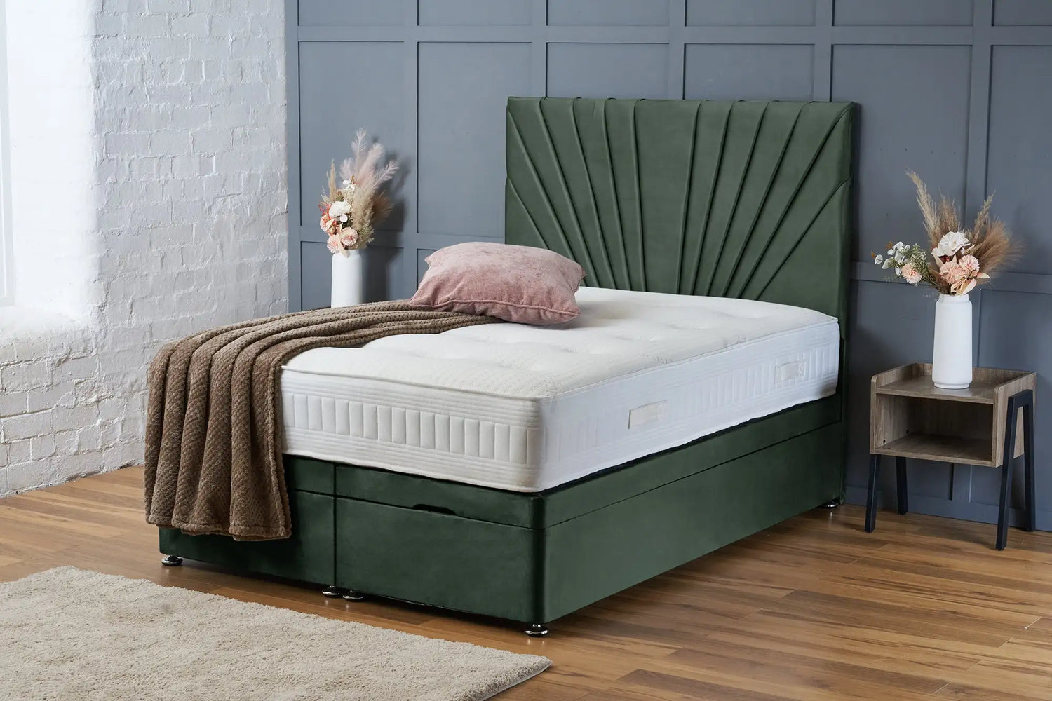 Maria Divan Ottoman Emerald Coniston
