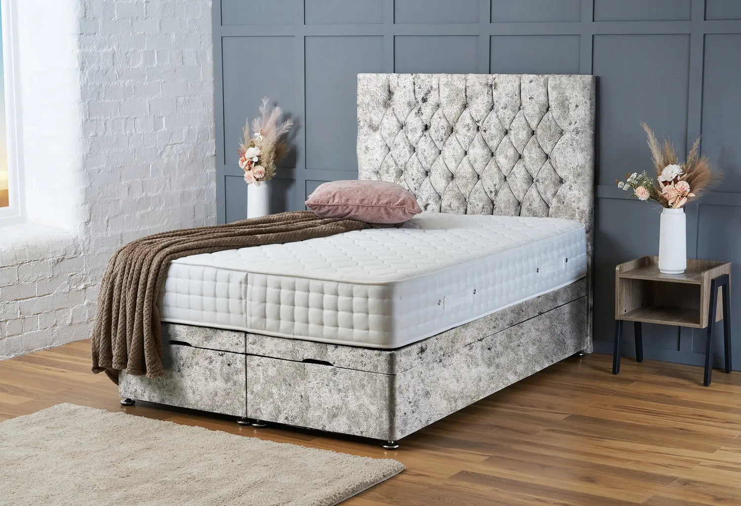 Mia Divan Ottoman Silver Crushed Velvet