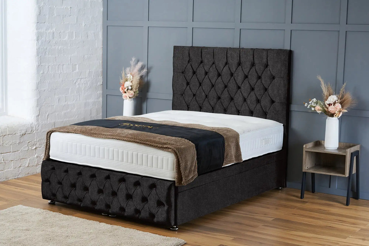 Mulberry Divan Ottoman Black Naples