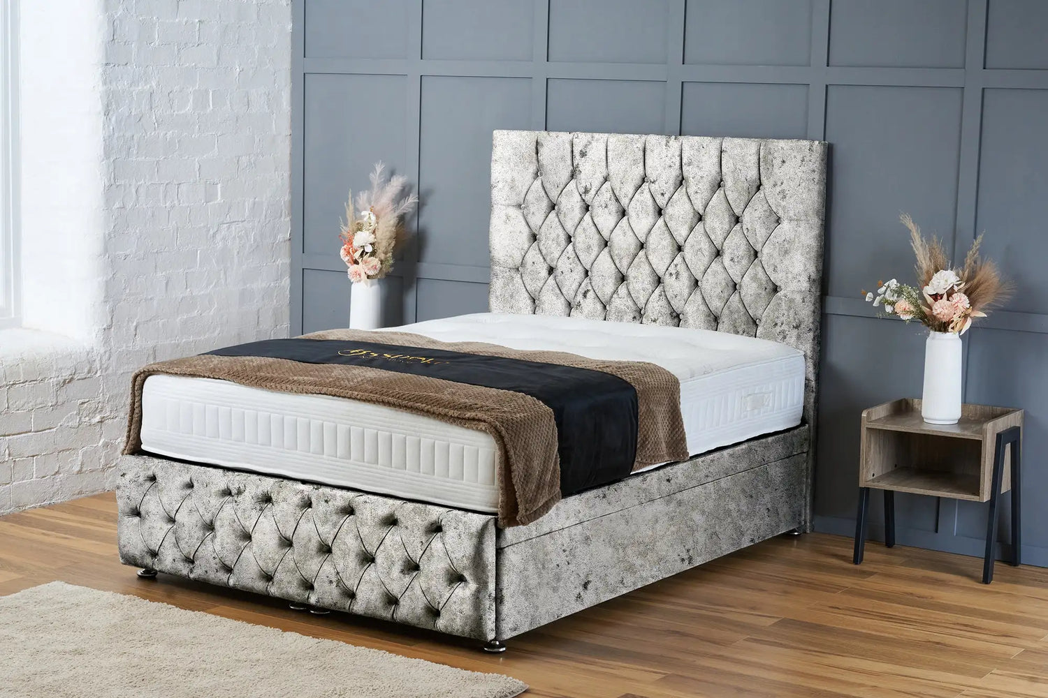 Mulberry Divan Ottoman Silver Crushed Velvet