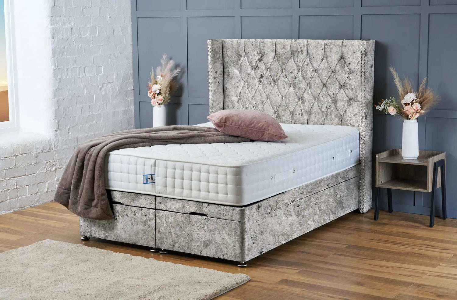 Olivia Divan Ottoman Silver Crushed Velvet